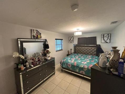 1530 SW 68th Avenue North Lauderdale FL 33068