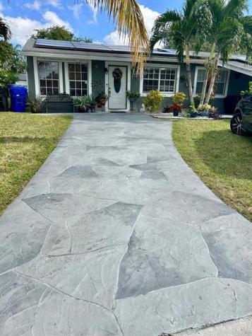 1530 SW 68th Avenue North Lauderdale FL 33068