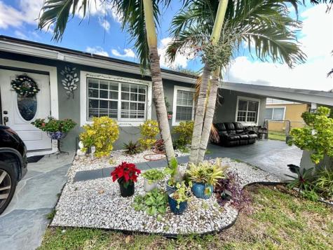 1530 SW 68th Avenue North Lauderdale FL 33068