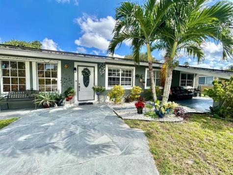 1530 SW 68th Avenue North Lauderdale FL 33068