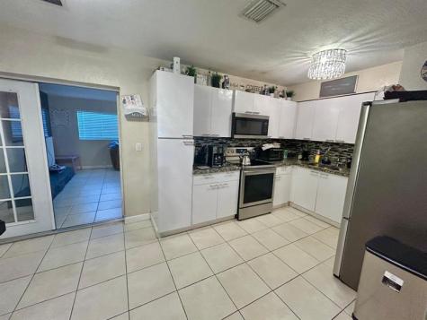 1530 SW 68th Avenue North Lauderdale FL 33068