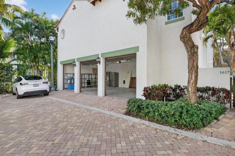 1617 Estuary Way Delray Beach FL 33483