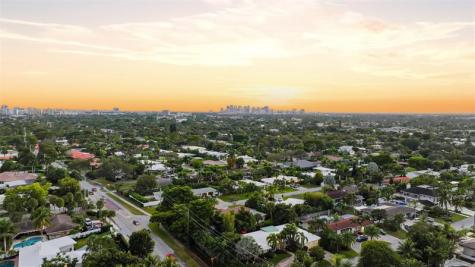 2800 NE 29th Street Fort Lauderdale FL 33306