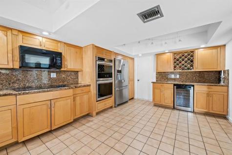 1031 NE 27th Avenue Pompano Beach FL 33062