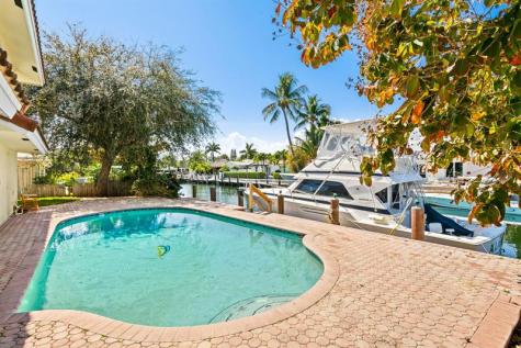 1031 NE 27th Avenue Pompano Beach FL 33062