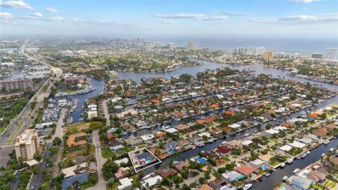 2228 SE 10th Street Pompano Beach FL 33062