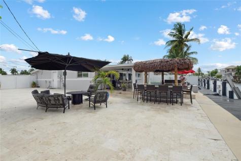 2228 SE 10th Street Pompano Beach FL 33062