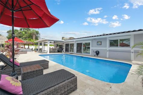 2228 SE 10th Street Pompano Beach FL 33062