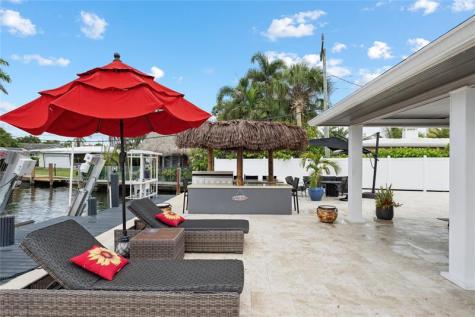 2228 SE 10th Street Pompano Beach FL 33062