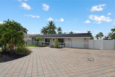 2228 SE 10th Street Pompano Beach FL 33062