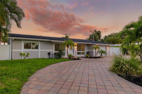 2228 SE 10th Street Pompano Beach FL 33062