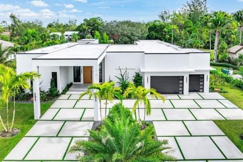 6676 NW 66th Way Parkland FL 33067