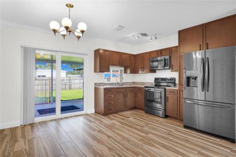 341 NW 37th Street Deerfield Beach FL 33064