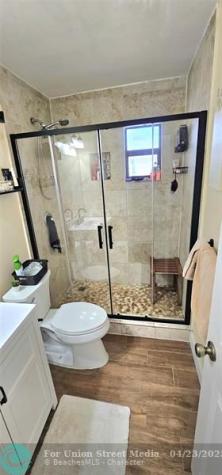 5629 SW 40th Street West Park FL 33023