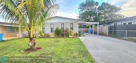 5629 SW 40th Street West Park FL 33023