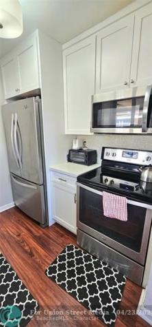 5629 SW 40th Street West Park FL 33023