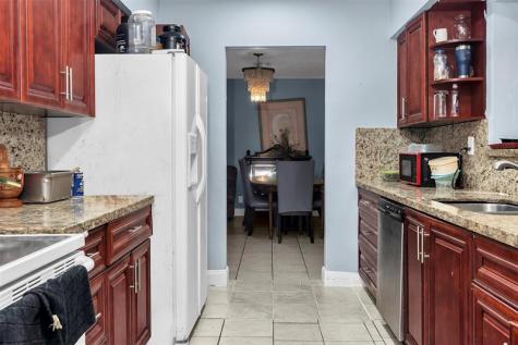 3820 SW 10th Court Fort Lauderdale FL 33312