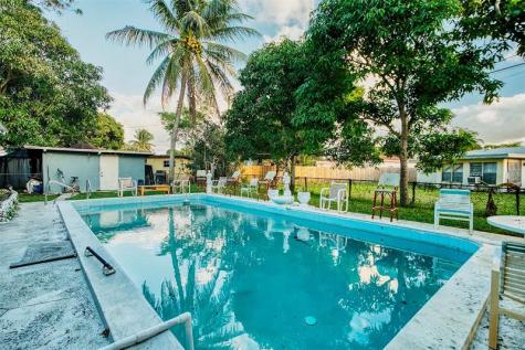 3820 SW 10th Court Fort Lauderdale FL 33312