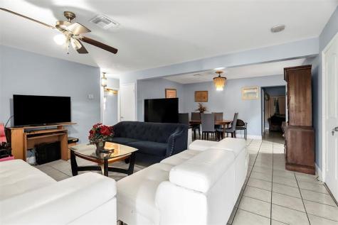 3820 SW 10th Court Fort Lauderdale FL 33312