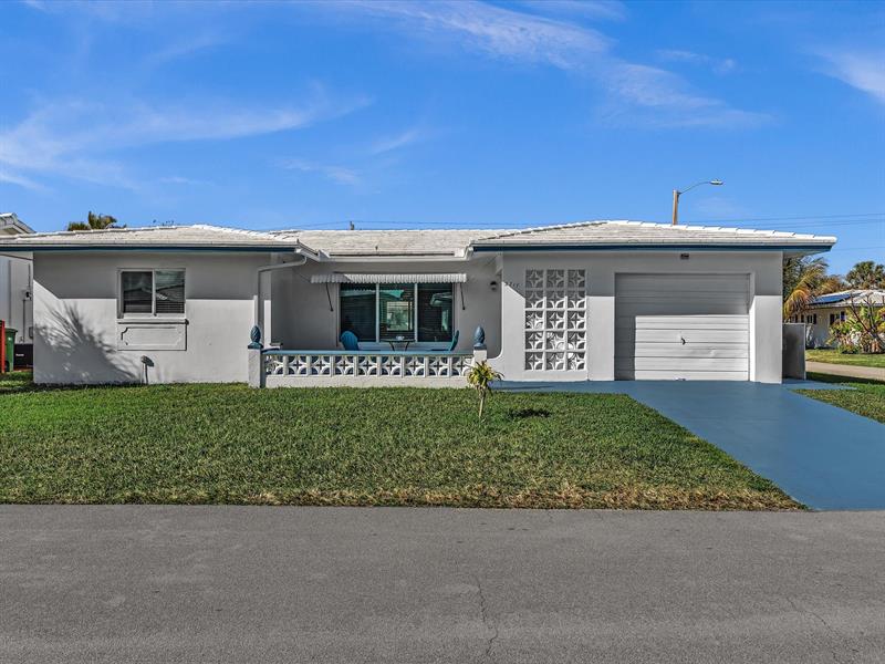 5711 NW 84th Avenue Tamarac FL 33321