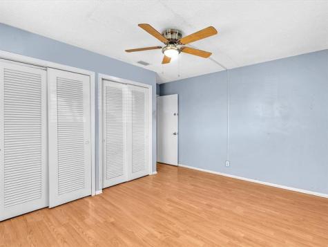 5711 NW 84th Avenue Tamarac FL 33321