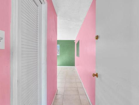 5711 NW 84th Avenue Tamarac FL 33321