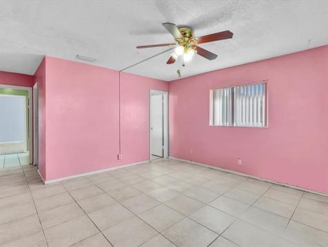 5711 NW 84th Avenue Tamarac FL 33321