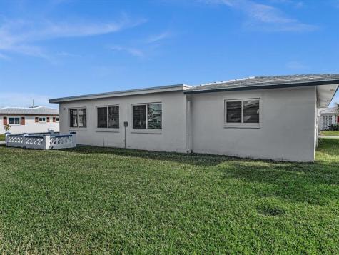 5711 NW 84th Avenue Tamarac FL 33321