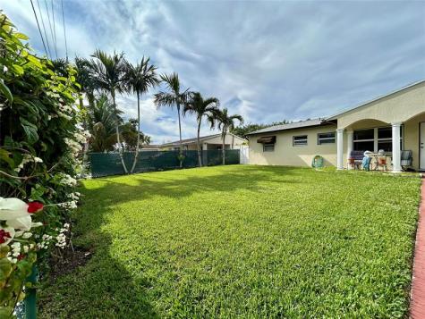 5971 NE 6th Avenue Fort Lauderdale FL 33334