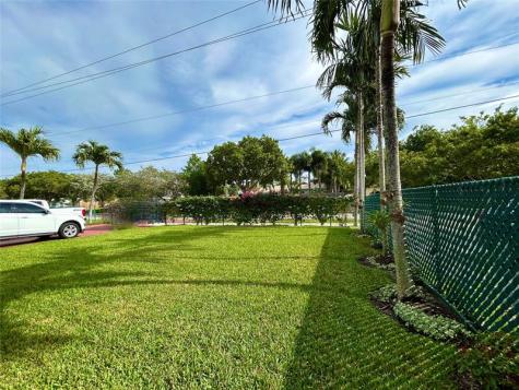 5971 NE 6th Avenue Fort Lauderdale FL 33334