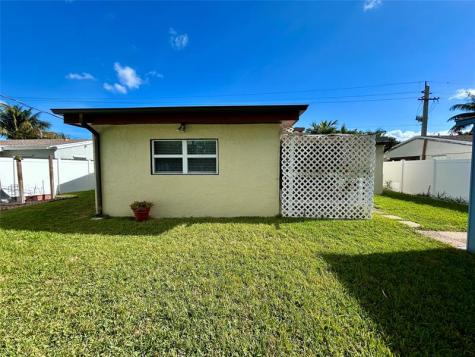 5971 NE 6th Avenue Fort Lauderdale FL 33334