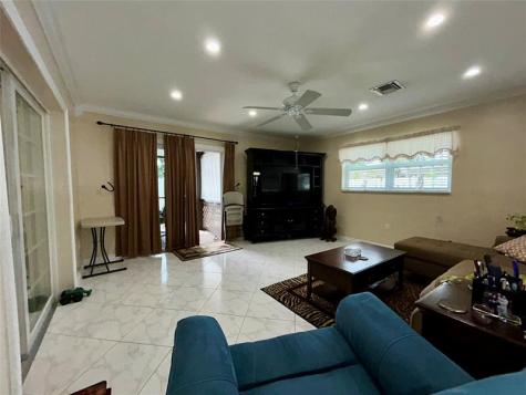 5971 NE 6th Avenue Fort Lauderdale FL 33334