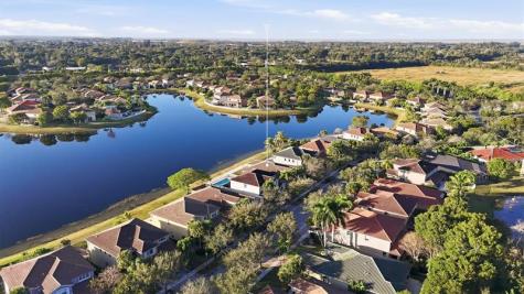 19430 Stonebrook Street Weston FL 33332