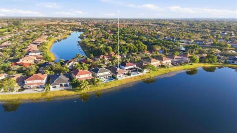 19430 Stonebrook Street Weston FL 33332