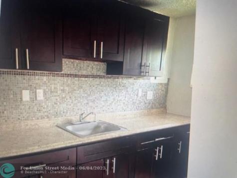 3031 NW 4th Street Pompano Beach FL 33069