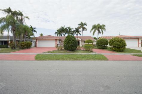 1261 Rodman Street Hollywood FL 33019