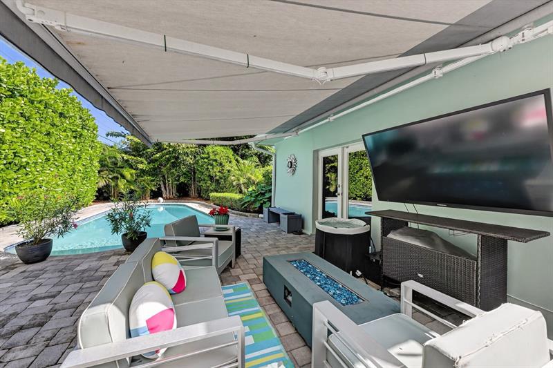 937 SE 7th Street Deerfield Beach FL 33441