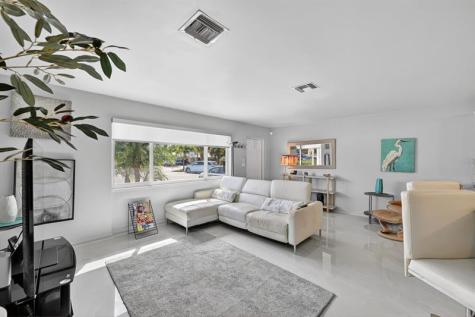 937 SE 7th Street Deerfield Beach FL 33441