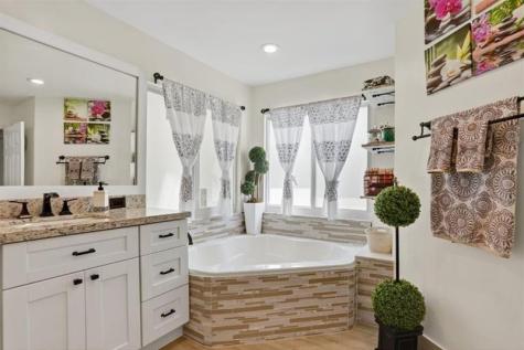 5340 NW 103rd Way Coral Springs FL 33076