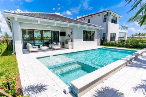 12664 Solana Bay Circle Palm Beach Gardens FL 33412