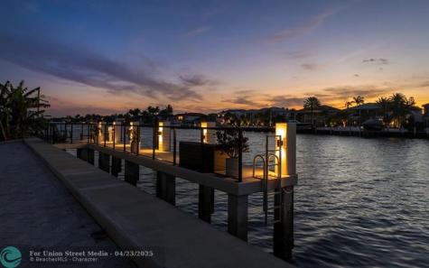 1011 Hillsboro Mile Hillsboro Beach FL 33062