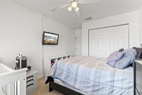 5201 SW 22nd Street West Park FL 33023