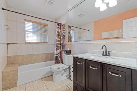 5201 SW 22nd Street West Park FL 33023