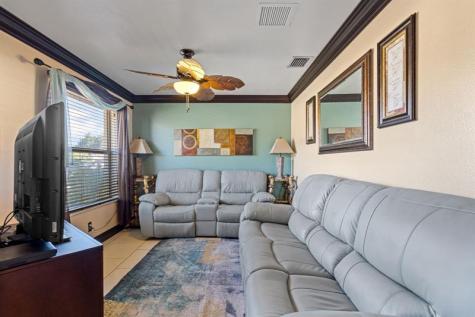5201 SW 22nd Street West Park FL 33023