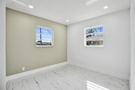 1437 SW 1st Avenue Deerfield Beach FL 33441