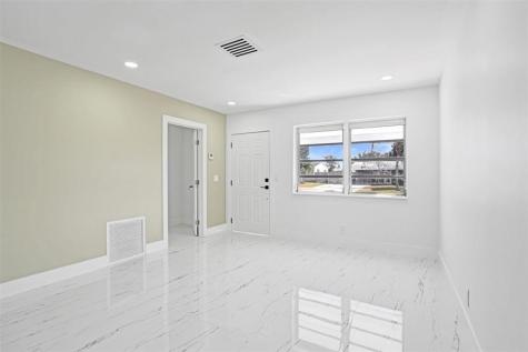 1437 SW 1st Avenue Deerfield Beach FL 33441