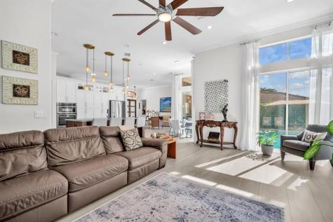 2577 Jardin Court Weston FL 33327