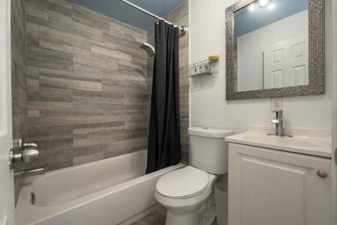500 NE 59th Street Oakland Park FL 33334