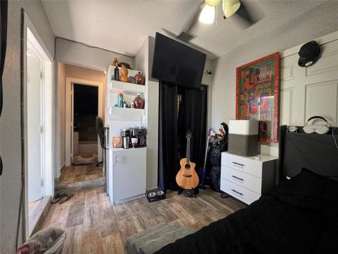500 NE 59th Street Oakland Park FL 33334
