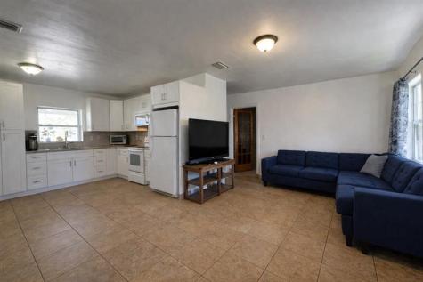 500 NE 59th Street Oakland Park FL 33334